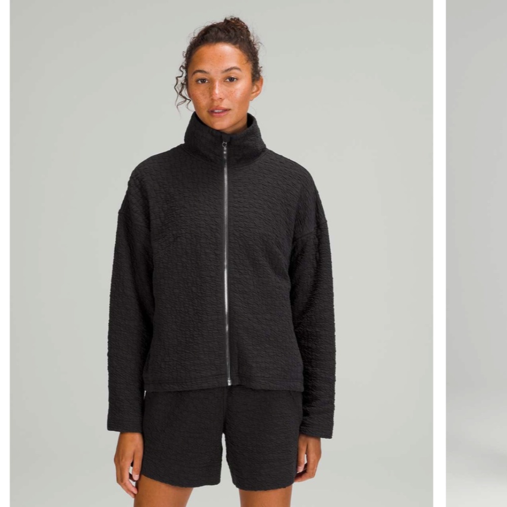 NWOT Lululemon Rippled Full Zip Jacket